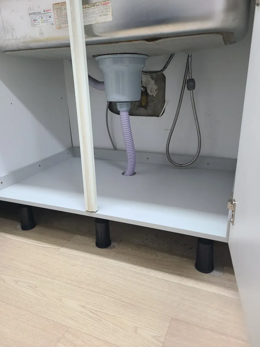 싱크대 주름관 교체 — 하부장 안 교체 완료